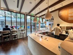 -VERIE BAKEHOUSE