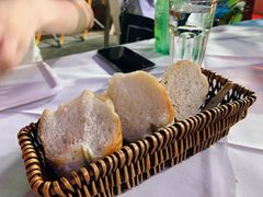 餐前面包-BaBBo巴博意大利餐厅