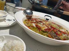 -江渔儿酸菜鱼(奥园广场金发购物中心店)