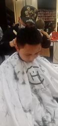 -HAIR CORNER