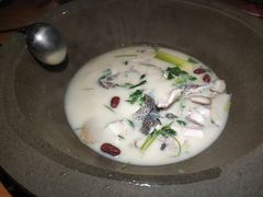 -咕嘟草帽鱼·牛奶一样的鲜鱼汤(包河万达广场创始店)