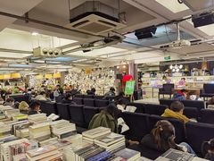 -新华书店(新街口旗舰店)