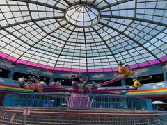 -蓝精灵乐园·世茂精灵之城主题乐园