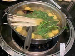 -丫丫汤膳打边炉(宏府408坊店)