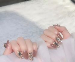 -Halo美甲美睫