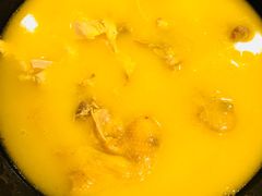 -鲜入围煮花胶鸡海鲜火锅