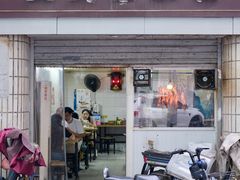 -煲煲香快餐(南京路店)