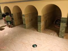 -菲拉拉漫温泉(东环路店)