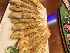 -老码头黑皮肘子锅包肉熏酱水饺(文政街店)