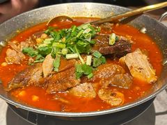 -渔语鱼新川菜Bistro(万象天地店)