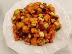 -鑫巴蜀小镇 · 水煮鱼专研店(玉桥店)