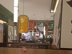 -江边城外烤全鱼(世茂广场店)