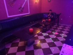 -阳光钱柜KTV(八一路店)