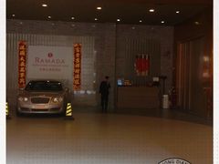 -香港华美达海景酒店