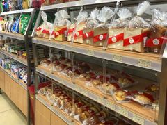 面包甜点陈列柜-牛朋牛奶棚(南昌路店)