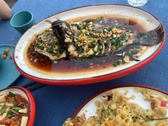 -拾光音乐餐酒吧(告庄星光夜市店)