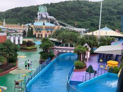 -平湖九龙山乐满地水上乐园