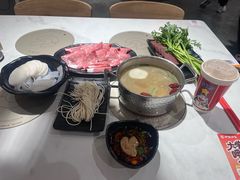 -呷哺呷哺 黄金牧场 (新中关购物中心店)