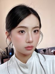 -爱的化妆工作室(雅地天际店)