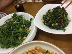 -巴依老爷新疆美食(牡丹园店)