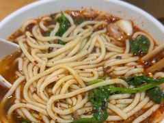 -三千粉牛肉米粉(来客茂店)