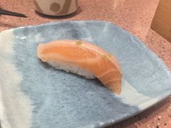 三文鱼鱼腩寿司-元气寿司(环球港店)