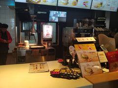 -麦当劳(七宝乐购店)