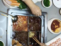 -海底捞火锅(世豪广场店)