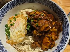 -沪西老弄堂面馆(定西路店)