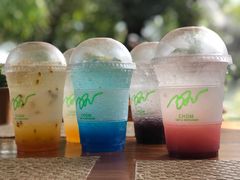 -Chom Cafe and Restaurant