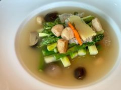 竹盖菌上汤芦笋-运·中餐厅(成都华尔道夫酒店)