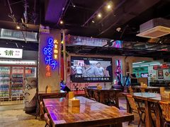 大堂-马路牙子地桌烤肉(工体店)