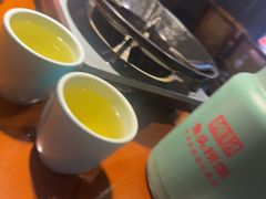 -魏铭鱼头捞饭(晋阳路店)