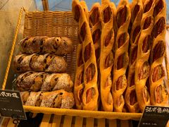 -Dough&Joe团憩(瑞虹天地月亮湾店)