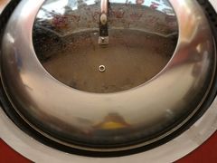 -哈尔滨东北铁锅炖(都督街店)