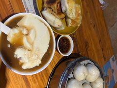 -二十五味胡辣汤(正弘山店)