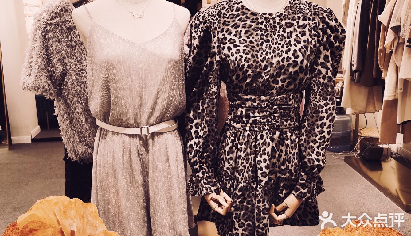 同事收藏了很久的店铺，还加了他们家上新群