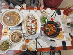 -鱼痴渔醉·食鲜集(青山江滩店)