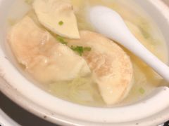 石锅鸡汤烩手工蛋饺-上海小南国(国发店)