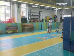 -逗你运动体能训练中心(冠城店)