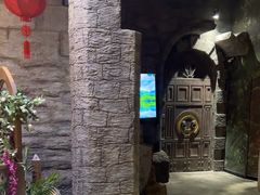 -暴风岛沉浸式体验馆(百联世纪店)