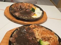 -豪享来(我格广场店)