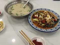 -胡世羊肉汤(南街店)