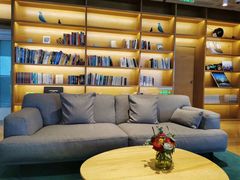 -蔚来中心(北京中关村店)