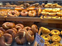 -红星前进面包牛奶公司(君太店)