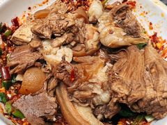 -蔼若春.传承三十年云南菜(金碧公园店)