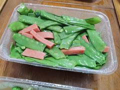 牛肉肠炒荷兰豆-四海回族饭店(湖西路老店)