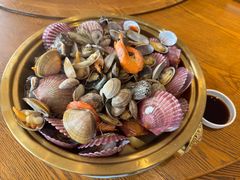 -赶海部落海鲜城(海阳路店)