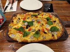 火焰烤饼水果风味-1886德国汽车餐厅(外滩十六铺码头店)