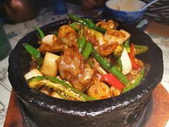 黑椒石锅牛蛙-蘇小主(徐州万达店)